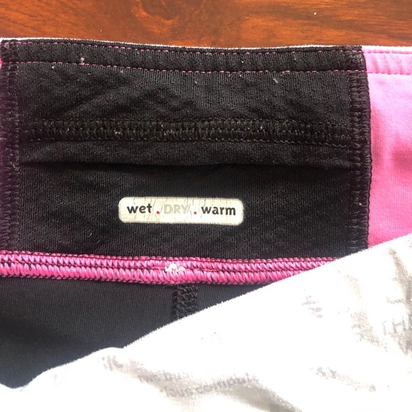 Lululemon Run Inspire Crop - Picture 3 of 7